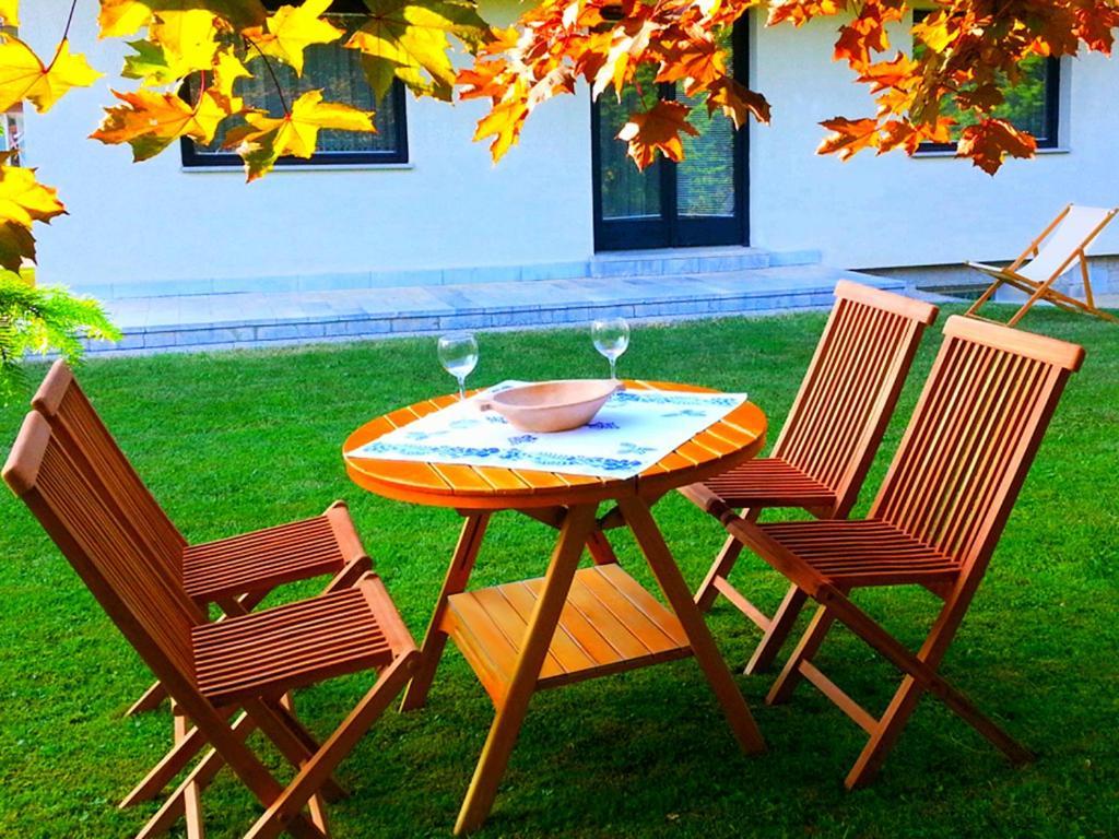Apartments Ana كْرانْيِسكا غورا المظهر الخارجي الصورة